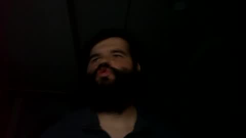 Snapshot of bignhairynuts chatting on December 4, 7:50 am Tim online show from December 4, 7:50 am