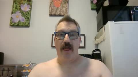 Bignhard696 online show from December 2, 5:08 pm