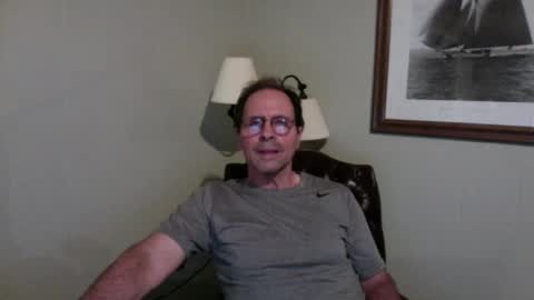 CumCMe online show from June 23, 9:40 am