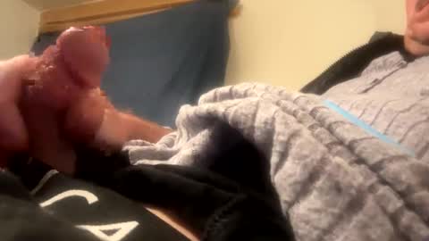 Snapshot of bigoldhardcock69 chatting on December 26, 3:27 am bigoldhardcock69 online show from December 26, 3:27 am