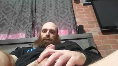 Snapshot of bigprick85 chatting on February 27, 6:53 pm bigprick85 online show from February 27, 6:53 pm