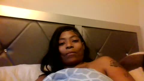 Snapshot of bigpurrgirl chatting on August 8, 11:18 pm bigpurrgirl online show from August 8, 11:18 pm