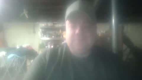Snapshot of bigred_nyc chatting on October 23, 3:17 am Big Red online show from October 23, 3:17 am