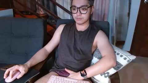 Snapshot of bigshowforyouxx chatting on January 18, 1:37 pm Jay online show from January 18, 1:37 pm