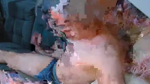 Snapshot of bigshowforyouxx chatting on February 25, 12:15 pm Jay online show from February 25, 12:15 pm