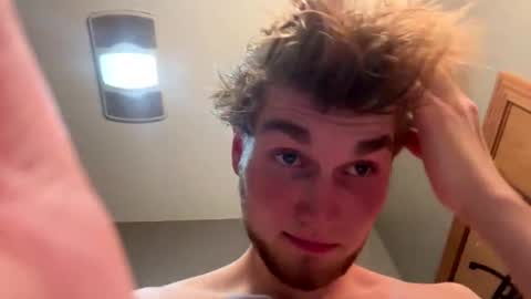 bigskinnyboyshh online show from February 16, 5:37 am