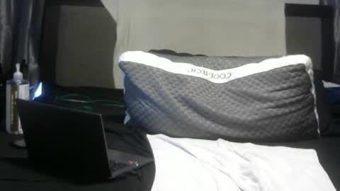 bigstud__95 online show from January 29, 6:39 pm