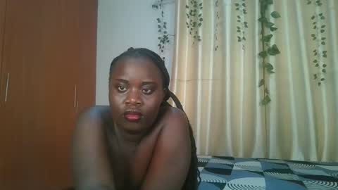 bigtits_baddie online show from December 17, 7:53 pm