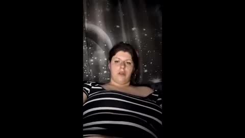 bigtitslala online show from April 2, 10:51 pm