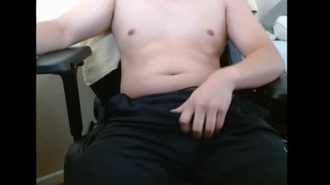 bigtittylover333 online show from April 2, 8:17 pm
