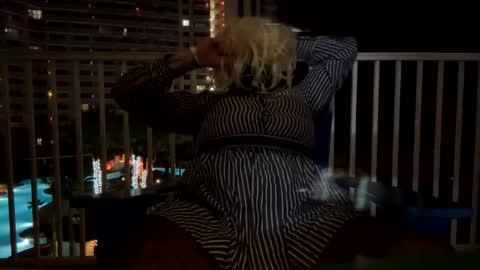 bigtxsissy online show from January 11, 10:09 am