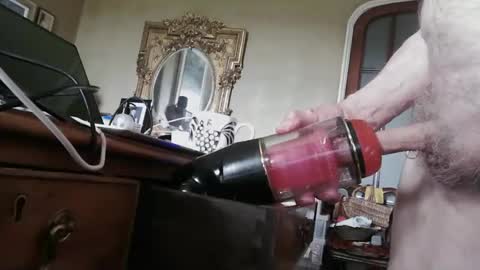 bigukphallus online show from June 10, 2:49 pm