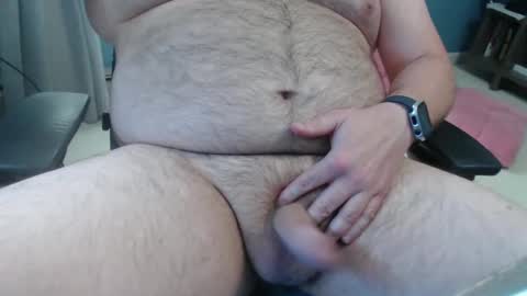 Snapshot of biguyinnc2 chatting on October 13, 3:23 pm biguyinnc2 online show from October 13, 3:23 pm