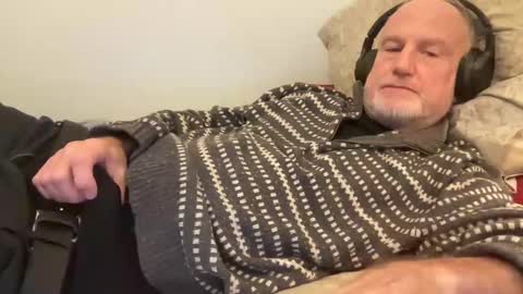 Bigwebone online show from November 1, 1:07 am