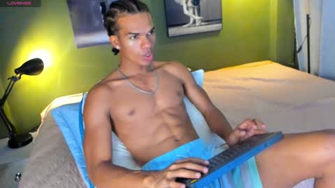 Snapshot of bigxxo chatting on January 6, 11:52 pm bigxxo online show from January 6, 11:52 pm