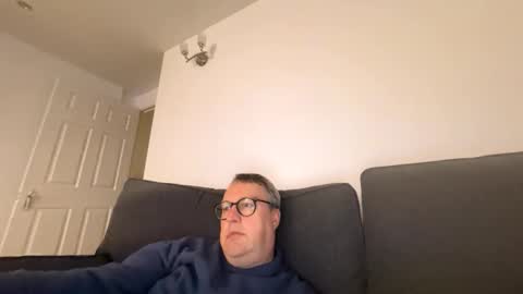 Snapshot of bihudddds chatting on February 5, 7:18 pm Just call me master online show from February 5, 7:18 pm