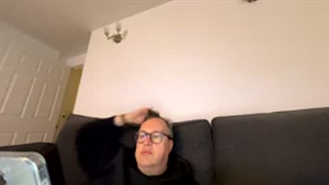 Snapshot of bihudddds chatting on February 9, 5:17 pm Just call me master online show from February 9, 5:17 pm