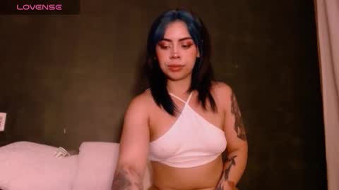 biigbooty_ online show from January 15, 2:38 am