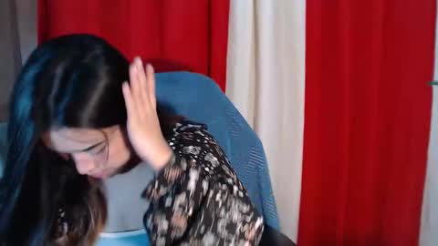 bilat tinax online show from January 17, 4:39 am