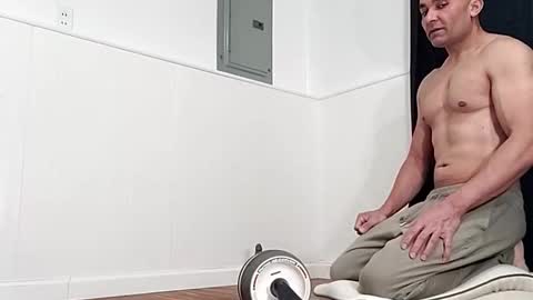 Bilie online show from January 8, 9:39 pm