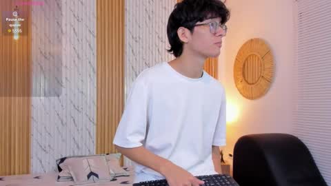 Billie online show from October 24, 3:47 am