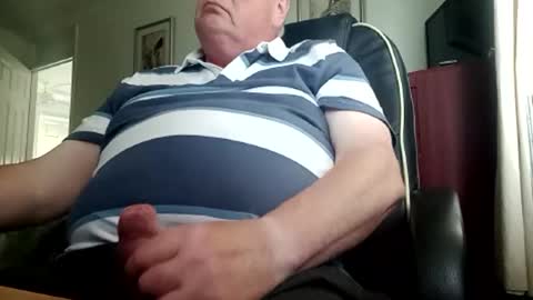 Snapshot of billlllllyb chatting on June 5, 3:29 pm billlllllyb online show from June 5, 3:29 pm