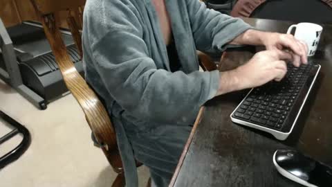 Snapshot of billy471 chatting on December 18, 11:13 am billy471 online show from December 18, 11:13 am