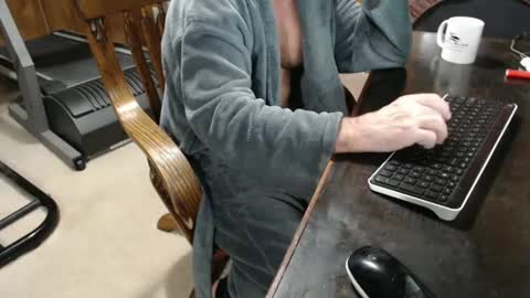 Snapshot of billy471 chatting on December 27, 11:39 am billy471 online show from December 27, 11:39 am