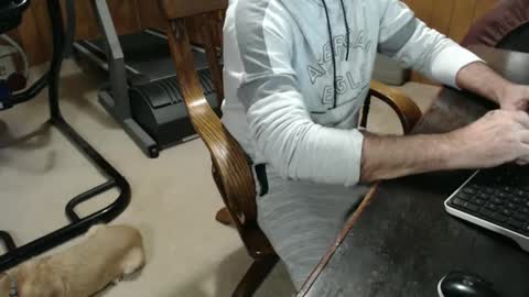 Snapshot of billy471 chatting on January 25, 9:35 pm billy471 online show from January 25, 9:35 pm