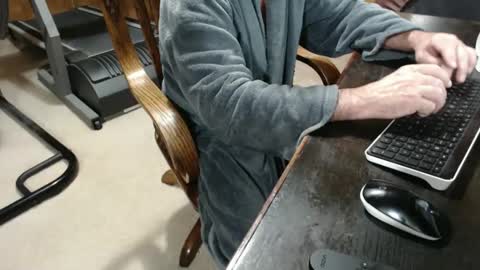 Snapshot of billy471 chatting on February 15, 2:00 pm billy471 online show from February 15, 2:00 pm