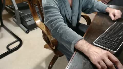 Snapshot of billy471 chatting on March 10, 8:48 am billy471 online show from March 10, 8:48 am