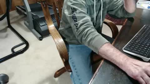 billy471 online show from March 9, 9:08 pm