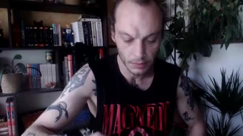 Billy FingerCut online show from October 20, 7:53 am