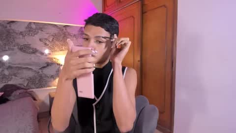 Snapshot of billy_jamees chatting on February 25, 12:26 pm Sam online show from February 25, 12:26 pm