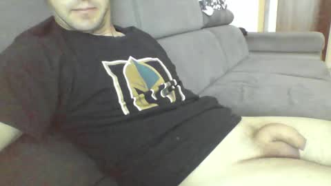 Snapshot of billyboy3384 chatting on June 5, 8:20 am billyboy3384 online show from June 5, 8:20 am