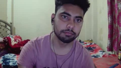 birbikrom104 online show from March 19, 12:53 pm