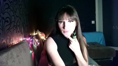 Snapshot of birdie_kiss chatting on February 7, 7:06 pm birdie_kiss online show from February 7, 7:06 pm