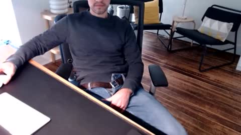 Snapshot of bisexy_man chatting on January 9, 4:21 pm bisexy_man online show from January 9, 4:21 pm