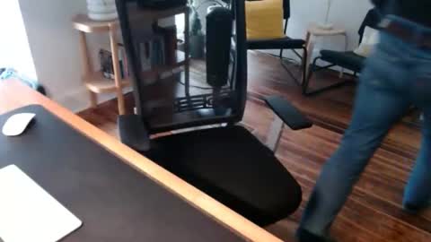 Snapshot of bisexy_man chatting on February 16, 2:57 pm bisexy_man online show from February 16, 2:57 pm