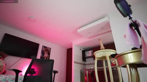 bitchysalome online show from October 9, 1:31 pm