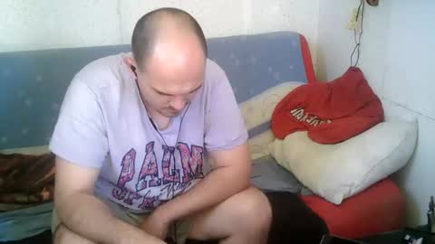Snapshot of bixbax007 chatting on July 28, 11:39 am George Maria online show from July 28, 11:39 am