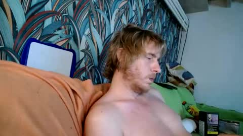bizoukey15 online show from July 18, 1:10 am