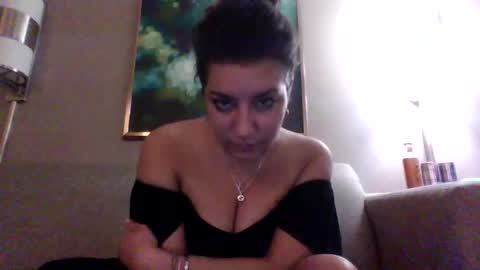Snapshot of bj4290 chatting on September 23, 2:36 am bj4290 online show from September 23, 2:36 am