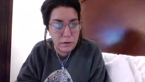 Snapshot of bj4290 chatting on September 25, 1:53 am bj4290 online show from September 25, 1:53 am
