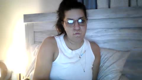 Snapshot of bj4290 chatting on May 28, 5:21 pm bj4290 online show from May 28, 5:21 pm