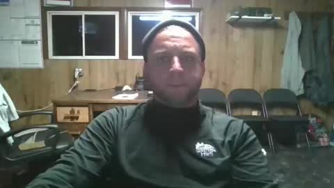 bjhancock_28 online show from November 17, 9:31 pm