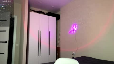 Snapshot of bklfeya chatting on November 16, 5:29 pm bklfeya online show from November 16, 5:29 pm