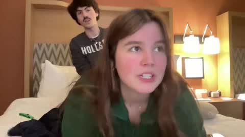 bkws985 online show from March 7, 2:08 am