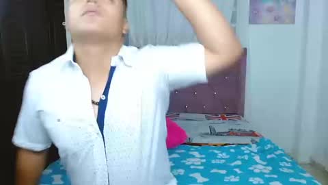 black__and__whiite online show from October 9, 11:25 pm