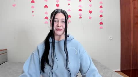 Snapshot of black_berry_bla_ck chatting on February 24, 3:42 pm black_berry_bla_ck online show from February 24, 3:42 pm